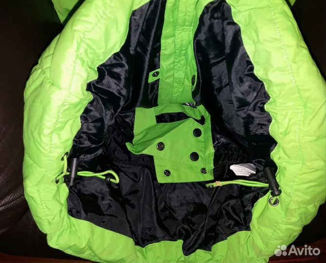 Женская зимняя куртка с капюшоном 46-48