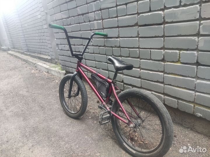 Трюковой велосипед bmx