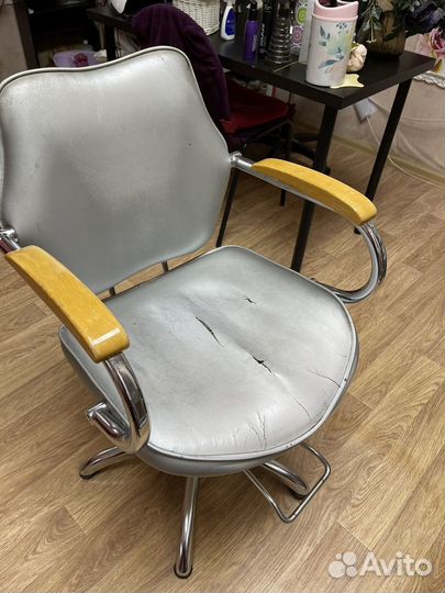 Кресло парикмахерское