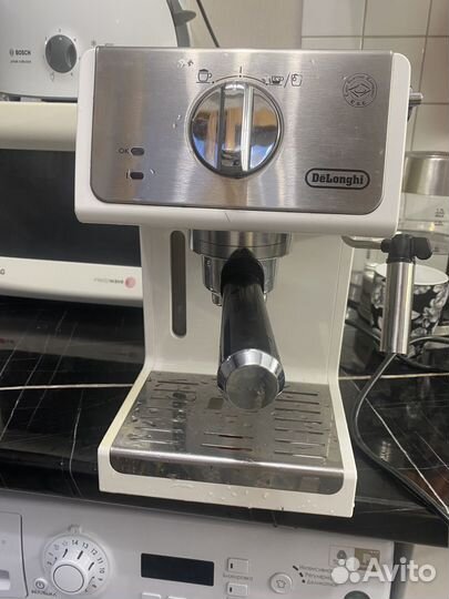 Кофеварка delonghi