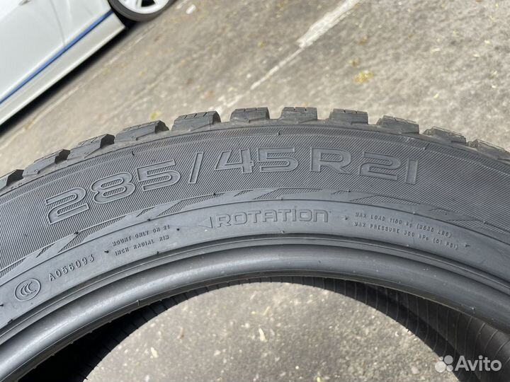 Nokian Tyres Hakkapeliitta 9 SUV 285/45 R21 113T