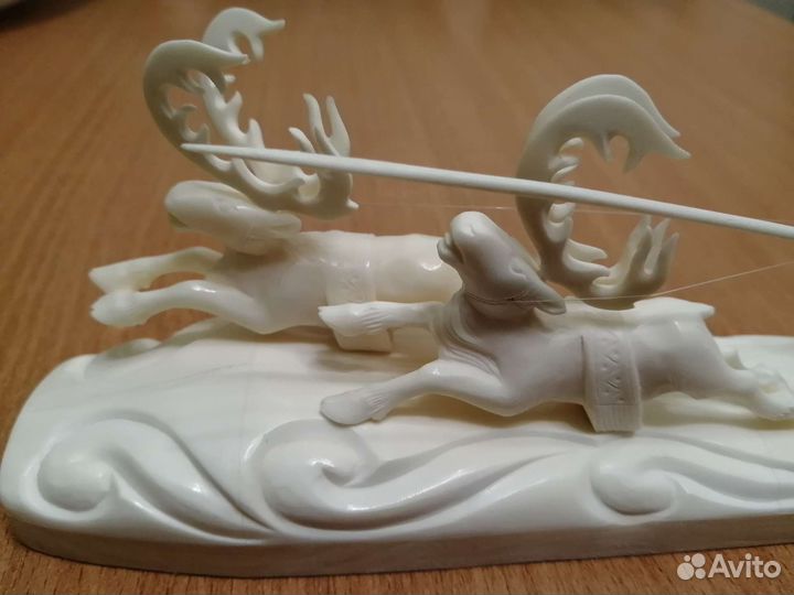 Статуэтка резьба по кости