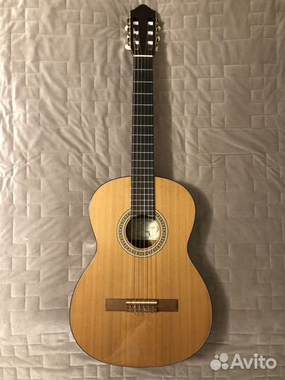 Классическая гитара Cremona (6 струн, Чехия)