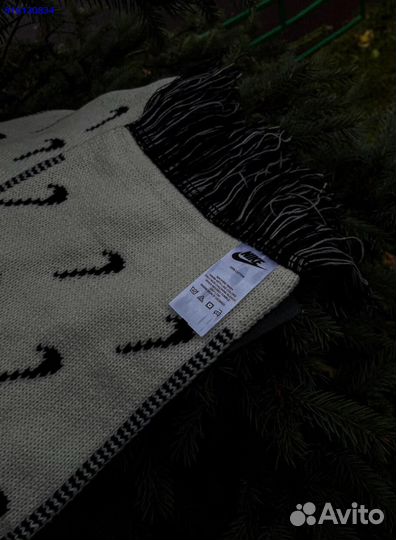 Шарф Nike Swoosh