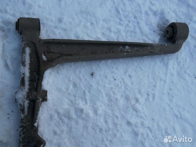 Рычаг нижнийи фольксваген т4