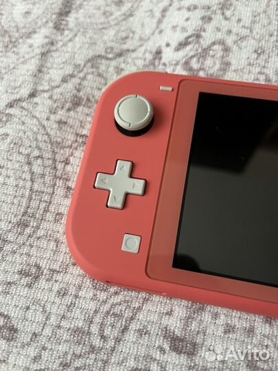 Nintendo switch lite