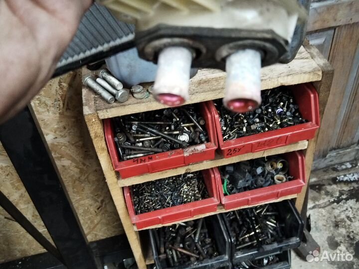 Радиатор печки Volvo s40 v40