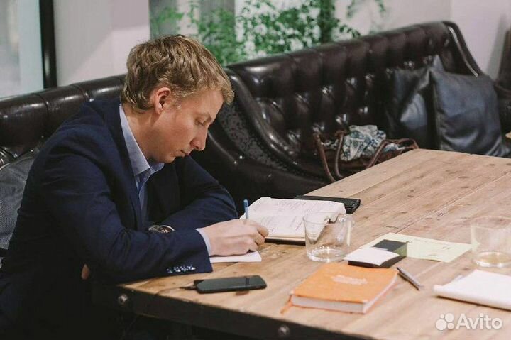 Управляющий рестораном, сетью кофеен или фастфудов