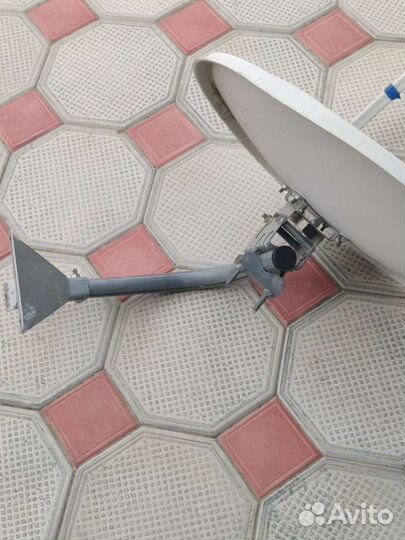 Антенна спутниковая