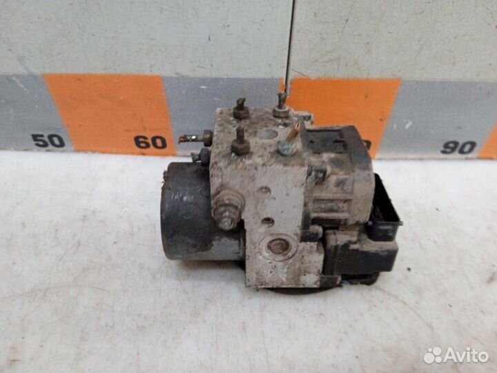 Блок ABS (насос) Nissan Primera P11 1.8 2001