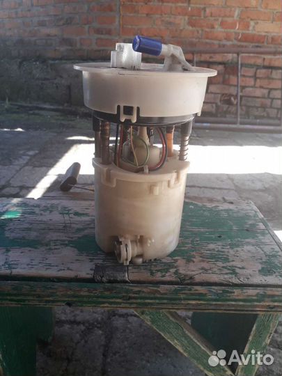 Бензонасос