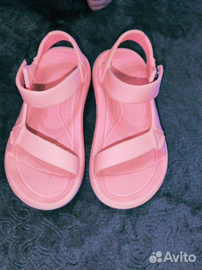Сандали для девочки