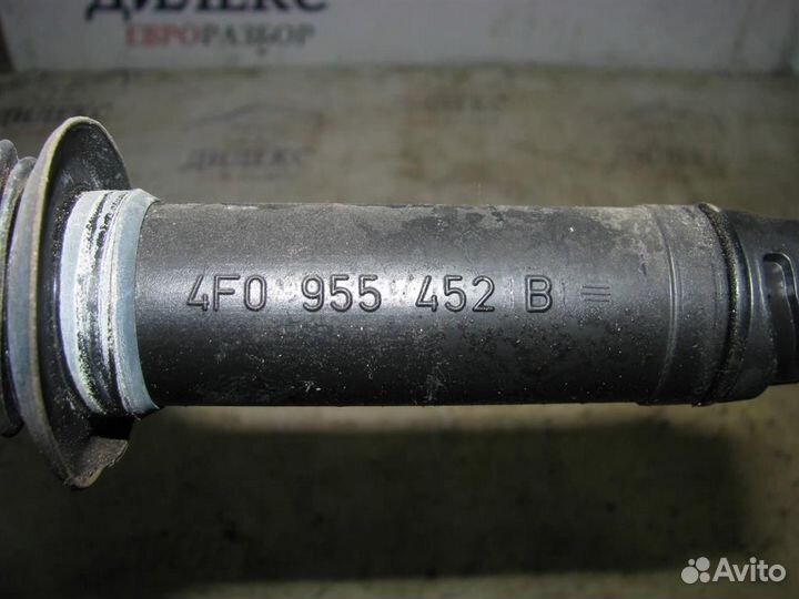 Бачок омывателя лобового стекла верх Audi A6 (C6