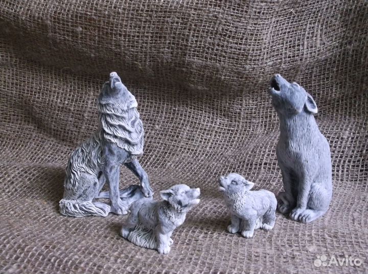Волки фигурки из камня подарок набор