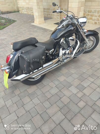 Suzuki Intruder VLR1800 (C109R)