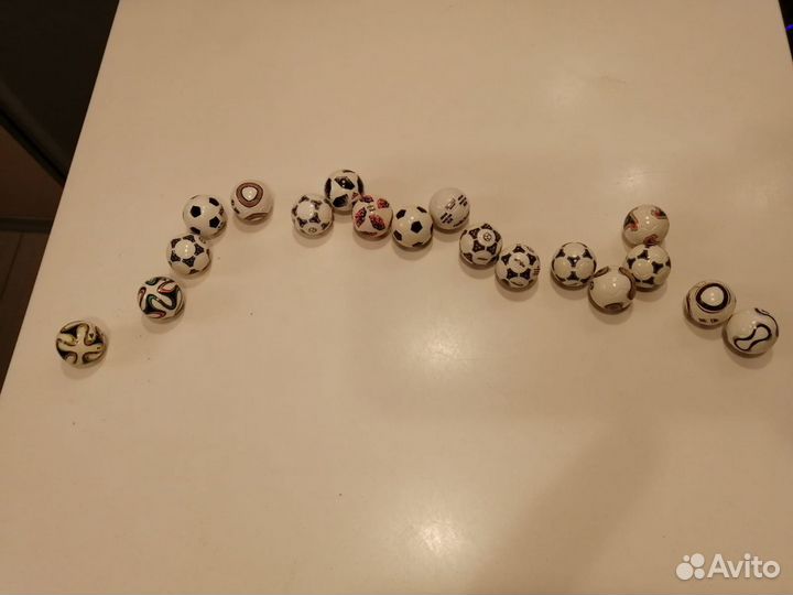 Набор мячей Чемпионатов мира по футболу 1970-2018