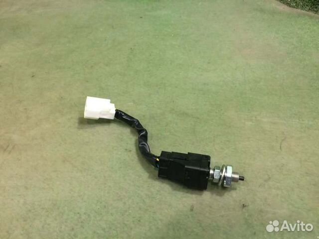 Выключатель стоп-сигнала Subaru Impreza GJ7 FB20