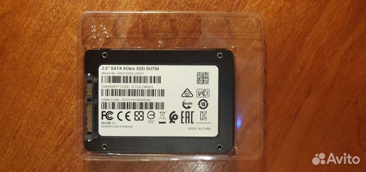 Жесткий диск SSD 256GB Adata