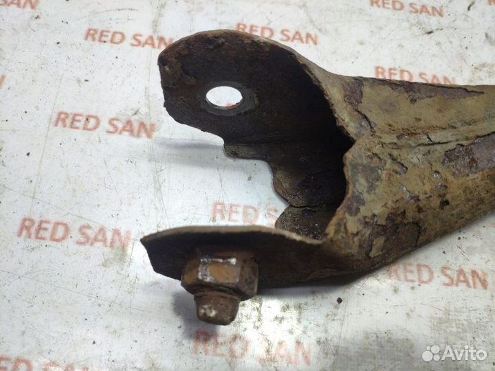 Рычаг подвески продольный задний левый Mitsubishi