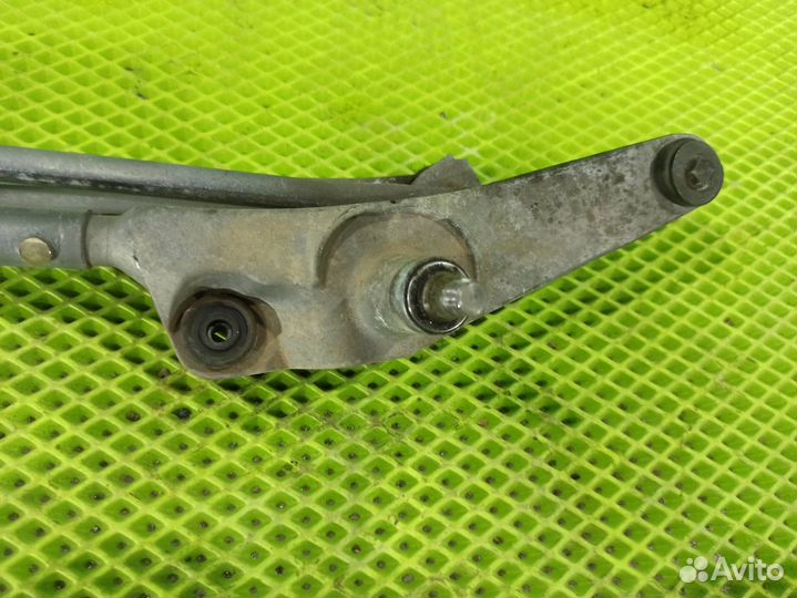 Трапеция стеклоочистителей Toyota Mark II