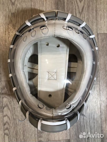 Перетяжка шлема Кудо профессионально, кожей