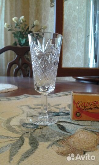 Хрустальные рюмки, фужеры, стаканы