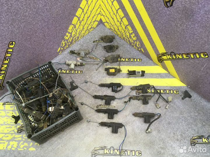 Электропривод центрального замка Активатор