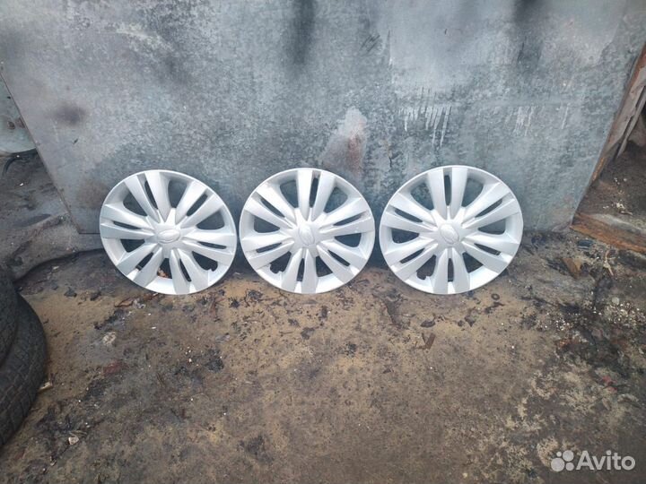 Datsun on do колпаки дисков