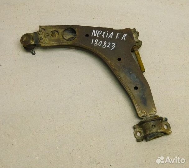 Рычаг передний правый Daewoo Nexia