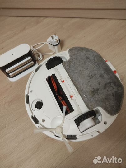 Робот-пылесос Xiaomi Mijia 3C белый