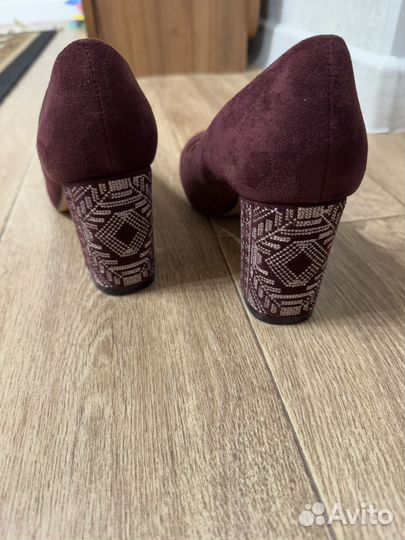 Туфли женские