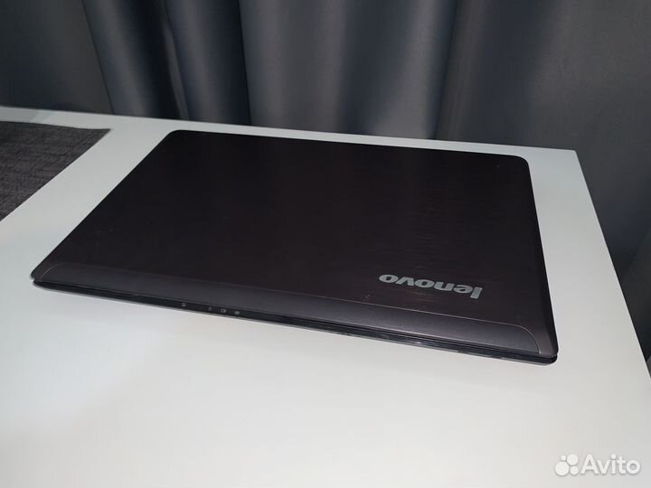 Ноутбук Lenovo i5, 8gb, SSD 120gb+HDD 500gb