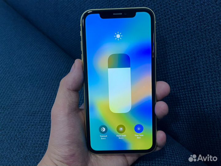 iPhone Xr, 64 ГБ
