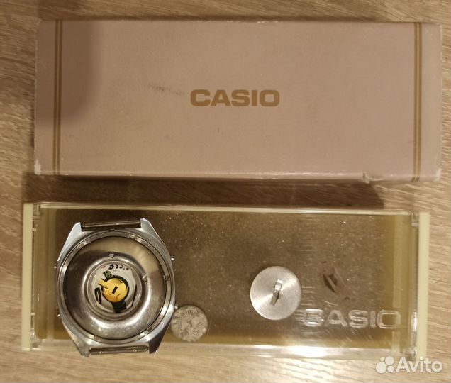 Часы электроника 5 были один год в космосе