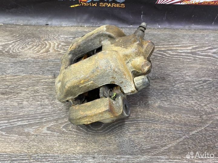 Суппорт тормозной передний левый Bmw F30 N47