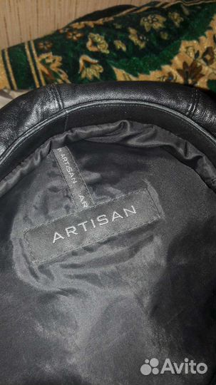 Кепка из натуральной кожи