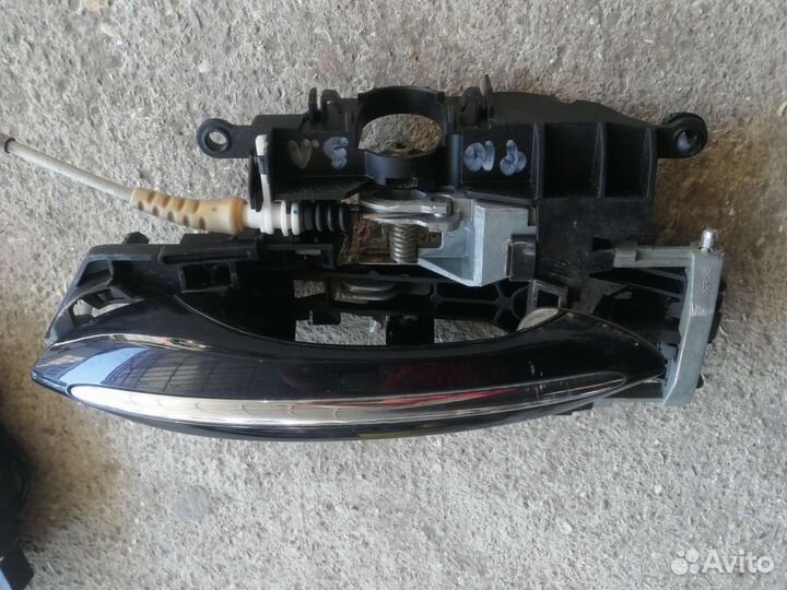 Замок задней левой двери BMW 5-series F10