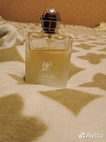 Продам туалетную воду trussardi Donna