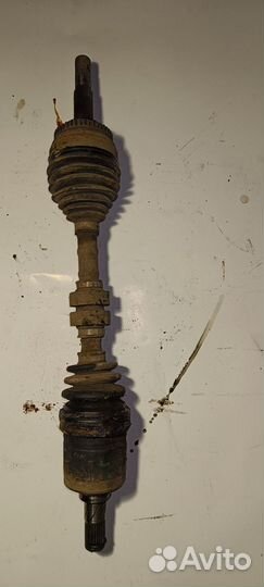 Привод левый передний Nissan Sunny B15 4WD