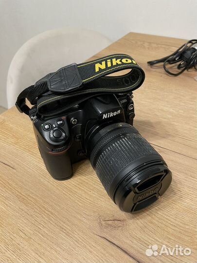 Зеркальный фотоаппарат Nikon D300s