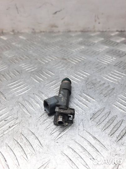 Форсунка Saab 9-3 2.0 B207E 2006