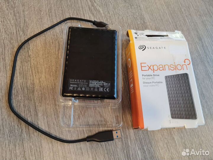 Внешний жёсткий диск Seagate Expansion 2tb