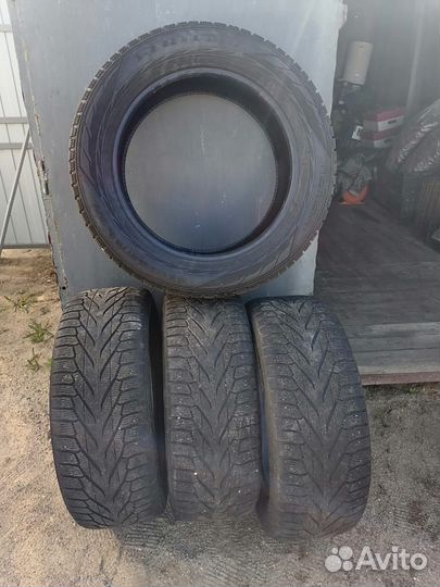 Nokian Tyres Hakkapeliitta 10p SUV 245/55 R19