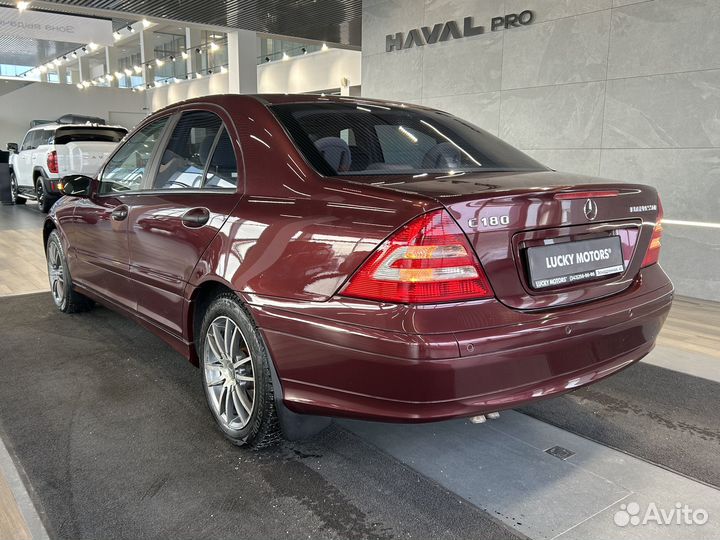 Mercedes-Benz C-класс 1.8 AT, 2006, 276 570 км