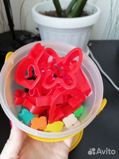 Пластилин 11 цветов + формочки