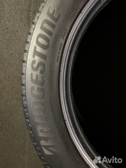 Bridgestone Alenza 001 265/50 R20