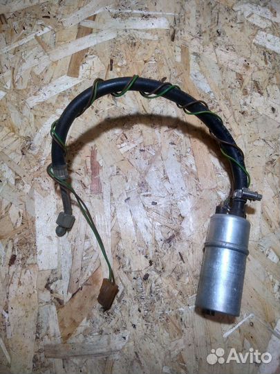 Бензонасос Топливный насос Audi 100 c4 AAE 2.0