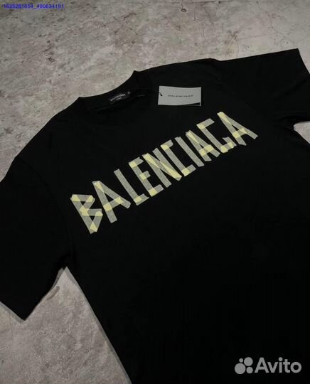 Футболка Balenciaga