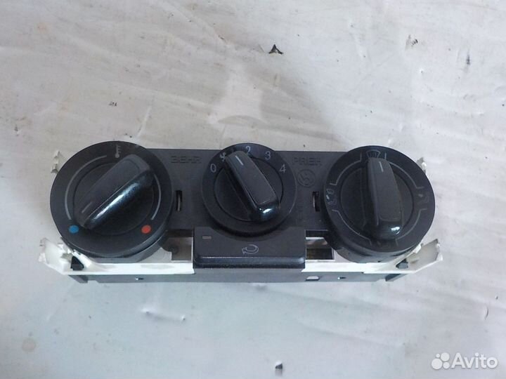 Блок управления печкой Volkswagen polo