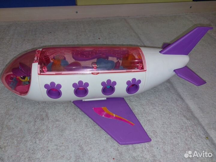 Самолет для зверюшек